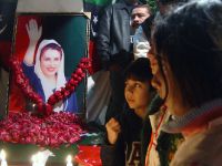 WAF Vigil at Bilawal House-7.jpg